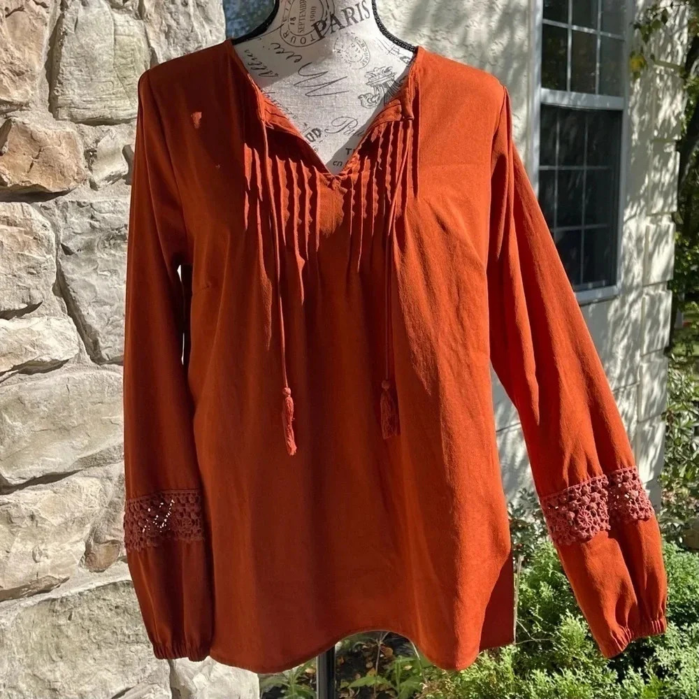 C Apparel Rust Color‎ V Neck Boho Top Tassels Size Medium